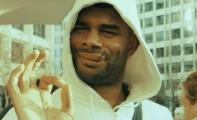 Alistair Overeem ukázal svůj sešitý ret a řekl, že sudí ukončil zápas zbytečně brzy