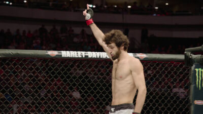 Zabit Magomedsharipov, jeden z nejlepších bojovníků UFC, odchází do sportovního důchodu