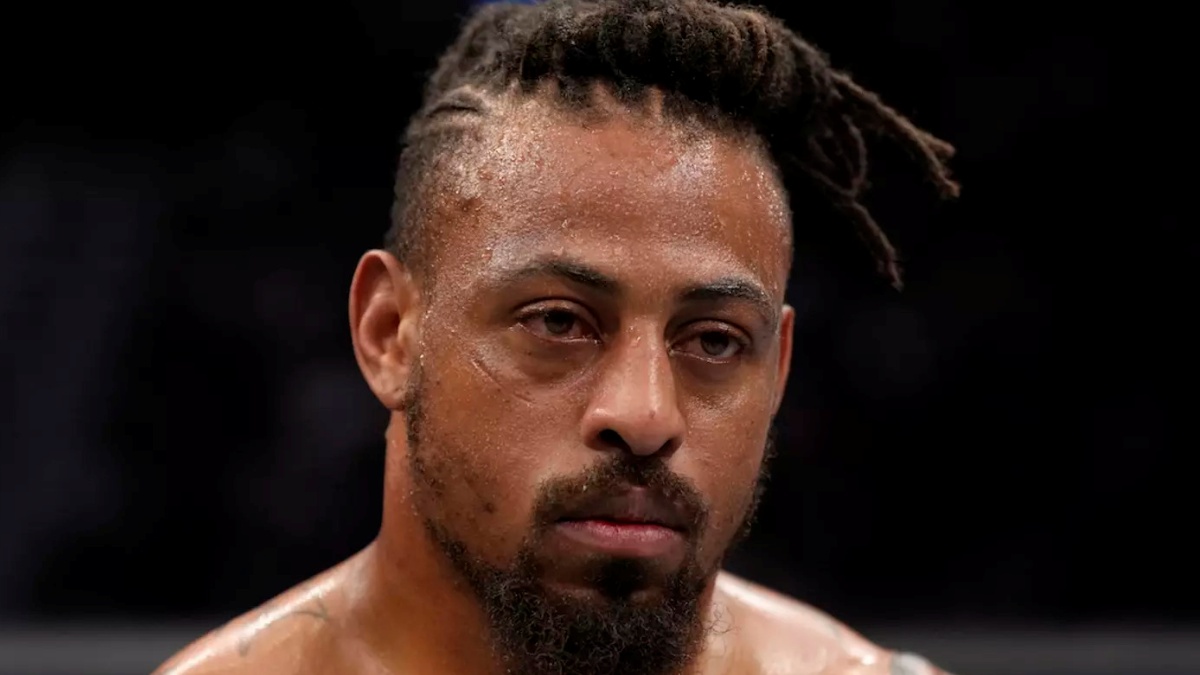 Greg Hardy skončil za mřížemi. Bývalý zápasník UFC měl napadnout svou přítelkyni