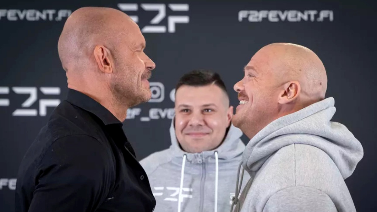 Z hokejového rebela bude boxer. Bývalý hráč NHL a mistr světa Karalahti se chystá do ringu