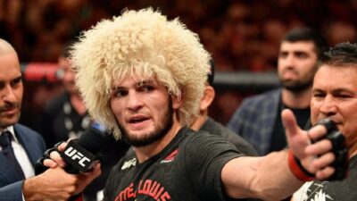 Legenda UFC se dostala pod palbu kritiky kvůli chování k ženám. Moderátorce odmítl podat ruku