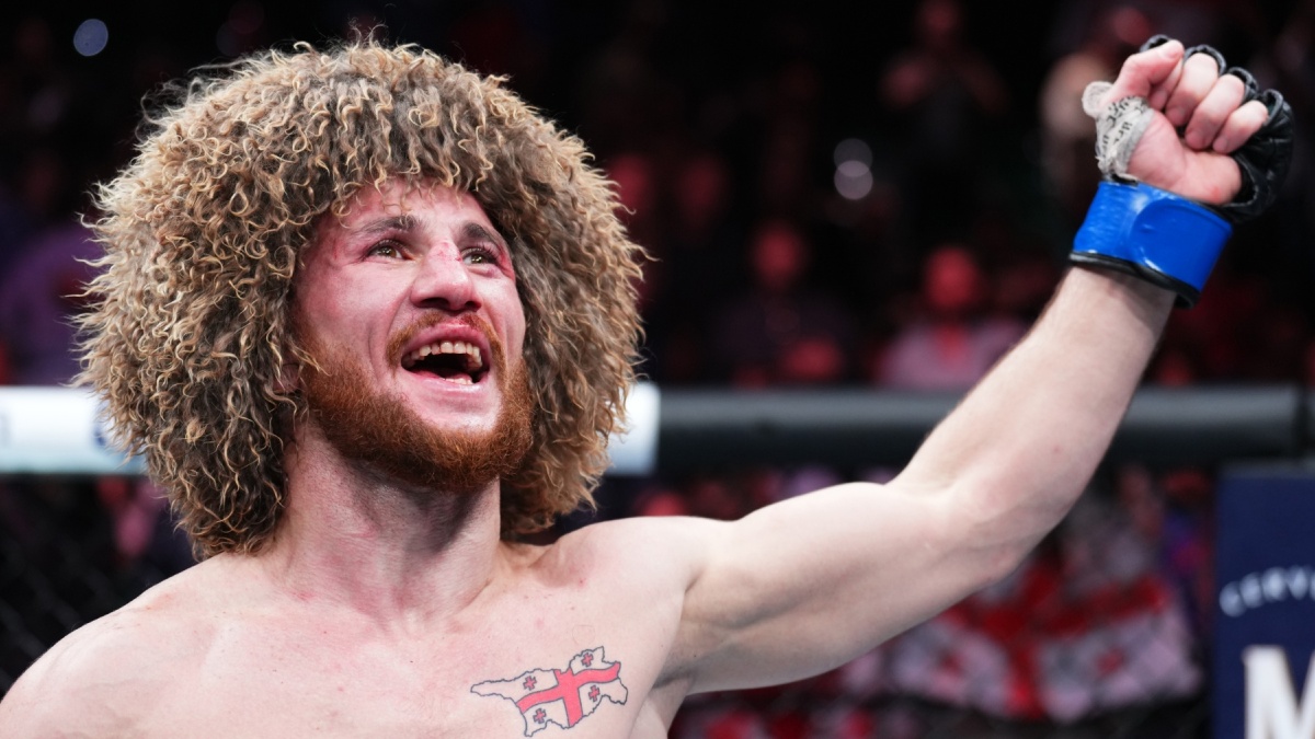 Turnaj UFC málem skončil tragédií. Fanoušci prolomili zábranu a spadli z hlediště