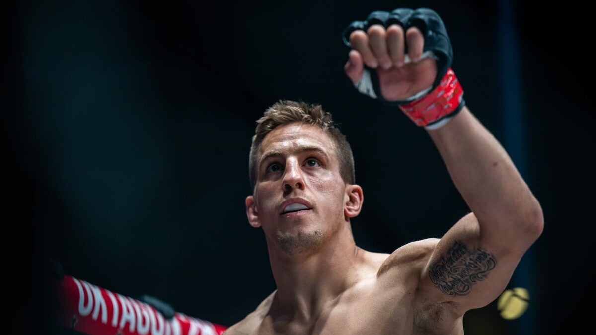 Bojan Veličković končí s MMA. Procházkův přemožitel a legenda Oktagonu se stane hasičem