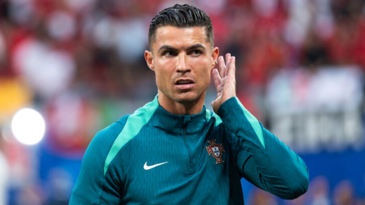 Krutá realita. Cristiano Ronaldo ročně vydělává víc než všichni bojovníci UFC dohromady