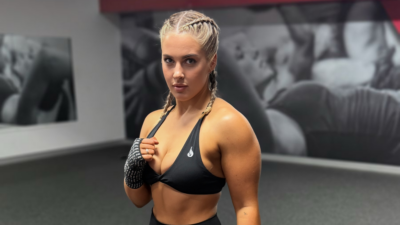 Boxerská kráska odhodila zábrany. Shannon Rose svými křivkami pobláznila fanoušky