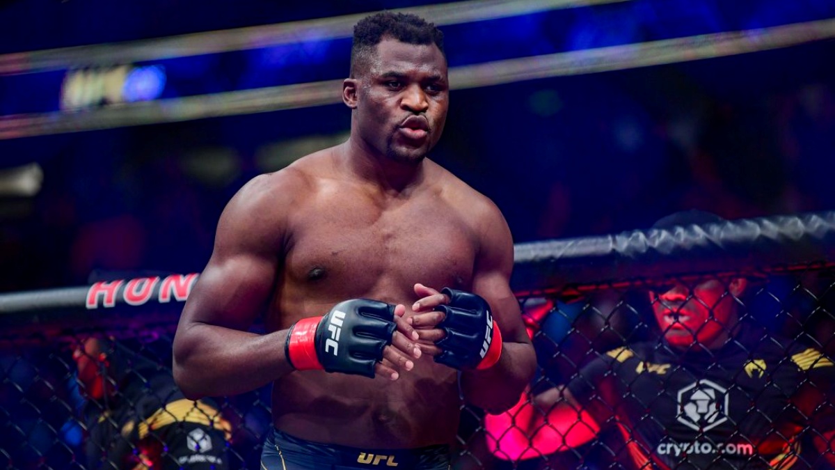 Šéf UFC vykreslil Francise Ngannoua jako velmi zlého člověka a vytáhl drsné historky ze zákulisí