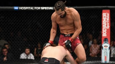 Pokus o naskočené koleno nevyšel. Brazilský bojovník šel spát ještě ve vzduchu