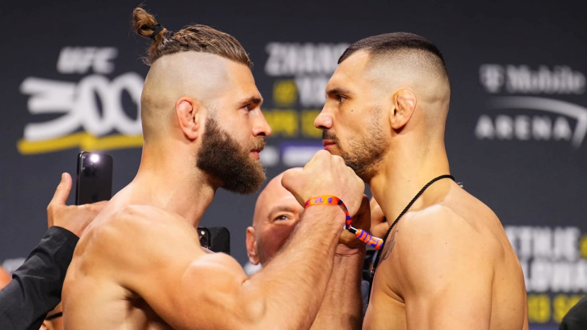 Vysmíval se Procházkovi, urážel ho. Teď se Rakić po čtyřech prohrách modlí, aby v UFC neskončil