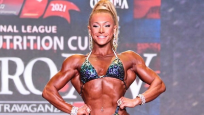Kulturistka odhodila oděv i zábrany. Melissa Brodsky se pochlubila vypracovaným hrudníkem
