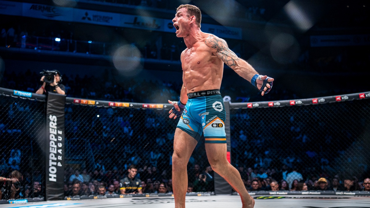 Jotko uškrtil dvanáct let neporaženého Engizeka a ovládl finále Gamechangeru