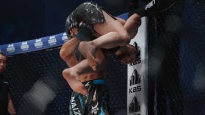 Praštil se soupeřem jako s hadrovou panenkou a byl konec. Gasanov předvedl parádní suplex