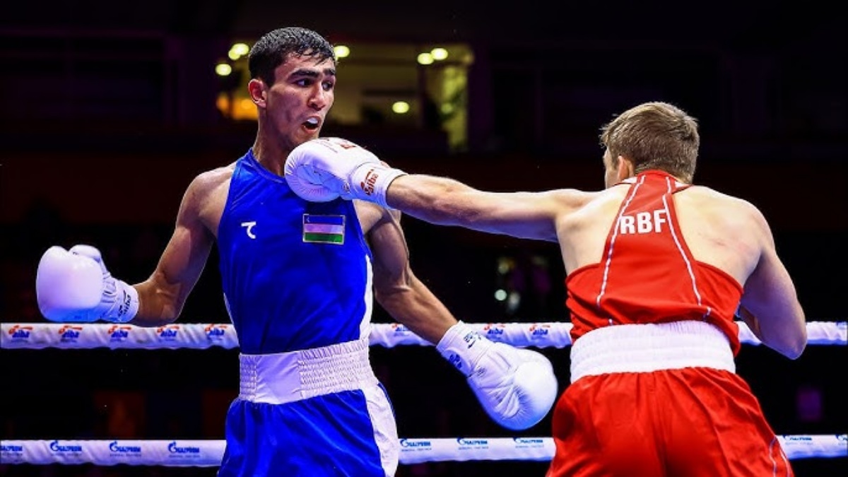 Ať žije fair play. Ruský boxer se zakousl soupeři do ucha, získal titul a ještě mu pogratuloval Putin