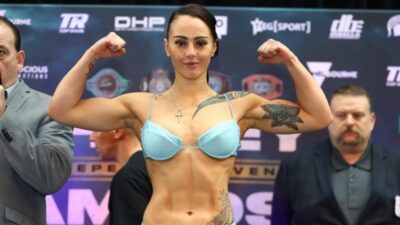 Boxerská šampionka si buduje značku po svém. Cherneka Johnson přišla na vážení nahoře bez