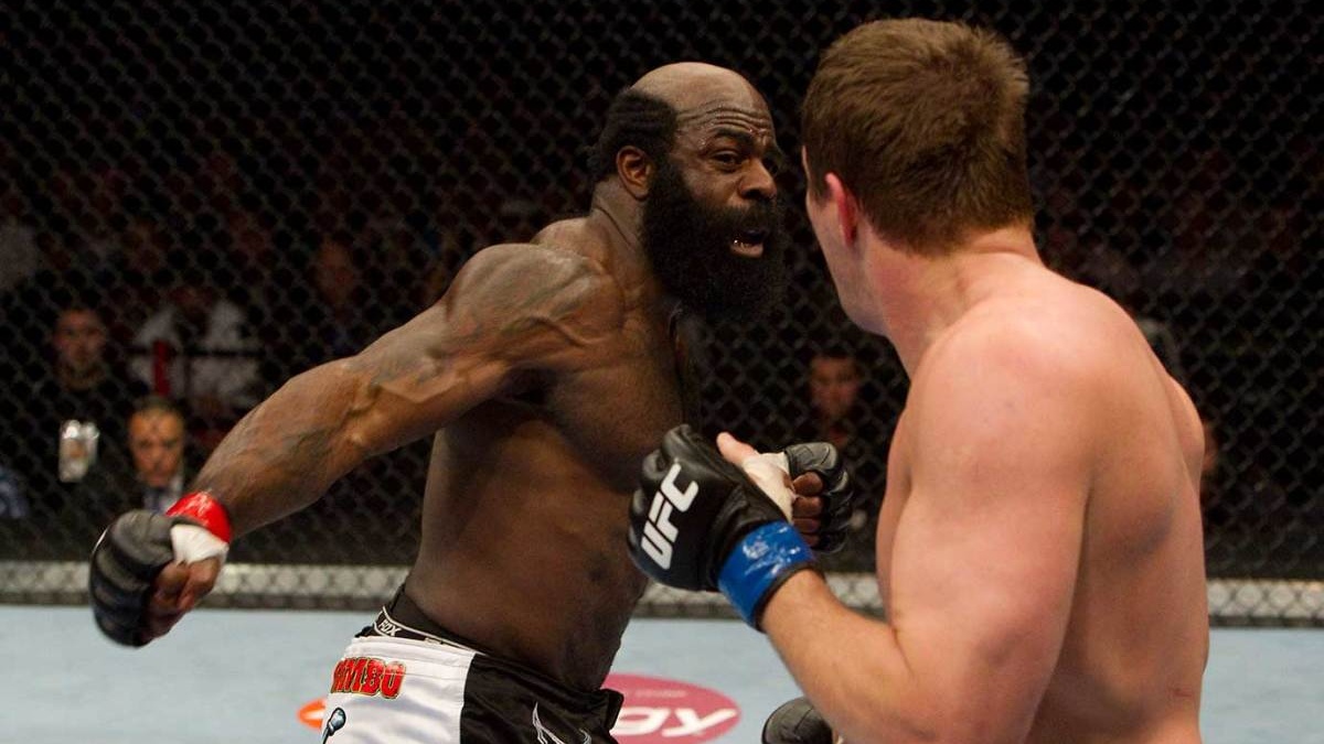 Souboj ulice se světem boxu skončil bleskově. Kimbo Slice uškrtil Raya Mercera za 72 sekund