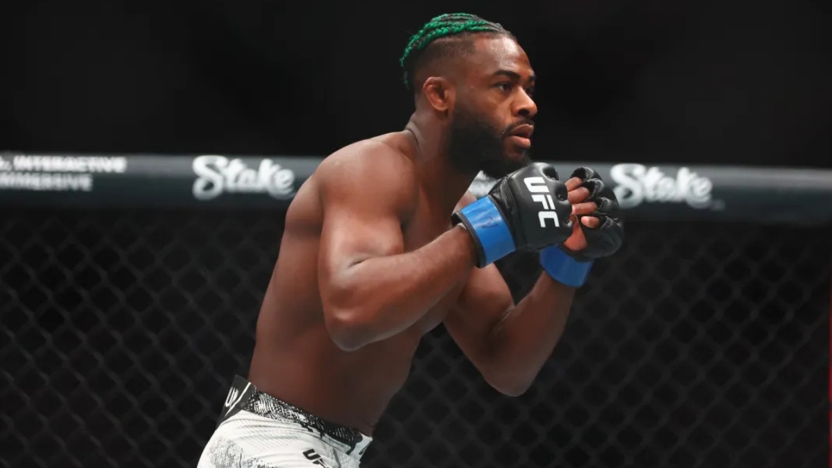 UFC Vegas: Bývalý šampion soupeře totálně rozebral. Sterling předvedl nejdominantnější výkon své kariéry