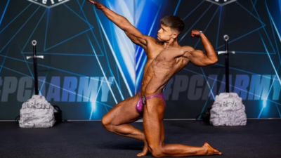 Podezřelá proměna. Za 14 měsíců se z oplácaného chlapce stala hora svalů