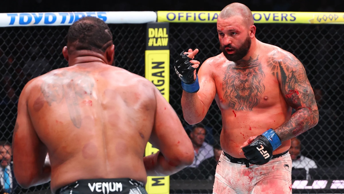 Poirier přirovnal nováčka z UFC ke Conorovi McGregorovi. Za rok prošel cestu, na kterou jiní potřebují dekádu