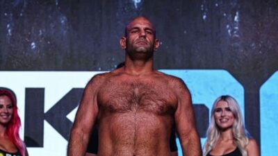 Tvrdý knokaut v boxu bez rukavic měl fatální následky. Justin Thornton po zápase zemřel