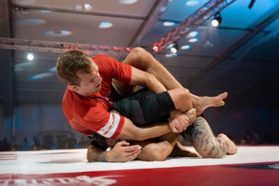 Detaily, které rozhodly zápasy MMA a boxu. Věci, které často uniknou i pozorným divákům