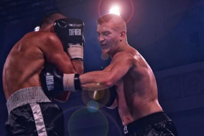 Z vrcholu bojových sportů během chvíle na dno. Příběhy MMA a boxu, které ukazují, jak rychle se může kariéra rozpadnout