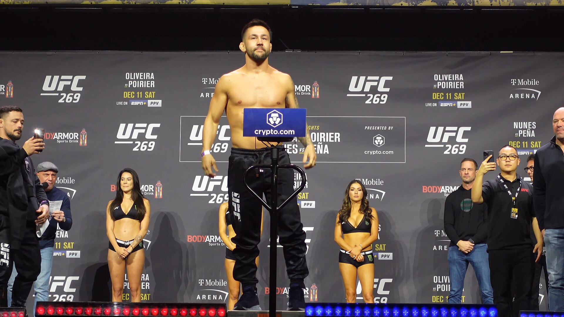 Slavní zápasníci MMA nepadli po KO, ale po zranění. 10 konců kariér správně spojí jen 1 fanoušek z 10