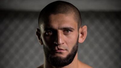 Nikdy nevypadal hůř, řekl Cormier o Chimaevovi. Šampion UFC dorazil na váhu úplně vyřízený