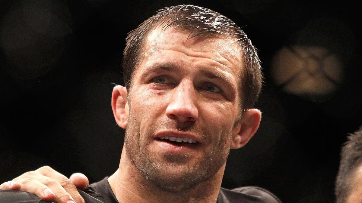 Bývalý šampion UFC varoval Chimaeva před přesunem do polotěžké váhy: Po porážce by utíkat neměl