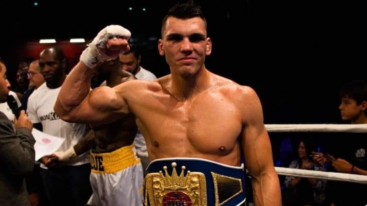 Spejbl Gym vyhodil Ducára kvůli sparingu u rivala. Vančura veřejně označil Karvata za šaška