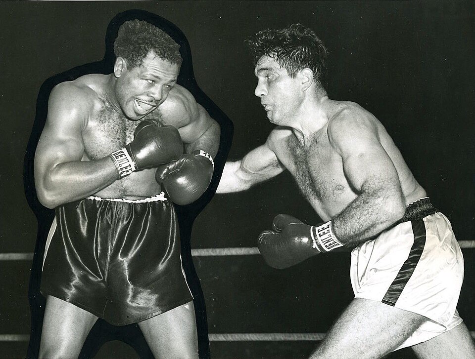 Šampioni, pásy i slavné pády. Historii polotěžké váhy v boxu správně složí jen hrstka fanoušků, kteří sledují ring roky