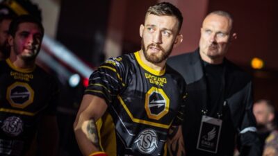 Odešel z Oktagonu ke konkurenci a hned litoval. Český bojovník inkasoval tvrdý úder z otočky, po kterém už nevstal