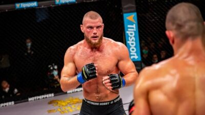 Poppeck padl po kopu na játra. Za debut v UFC měl dostat 340 tisíc