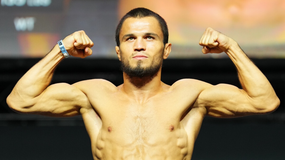 Nikdy nebudu jako Khabib. Umar Nurmagomedov přiznal, že nedokázal trénovat jako on