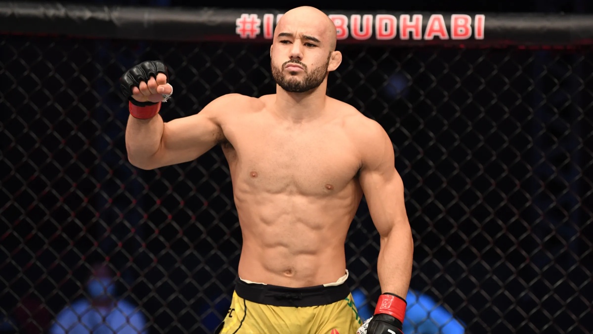 Bývalá hvězda UFC slouží u policie na Floridě. Při dopravní kontrole řádila